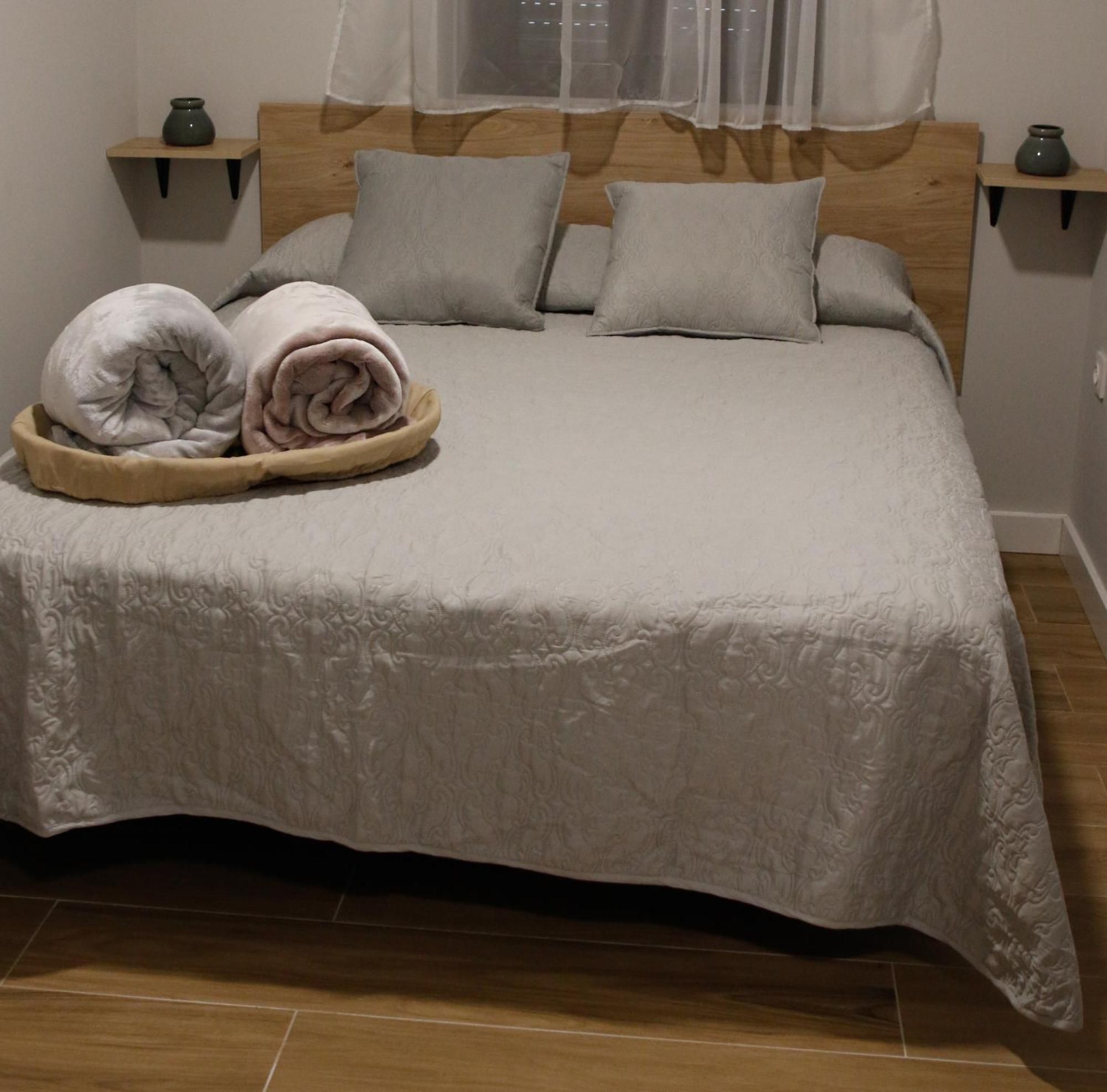 Apartamentos Tierra Lavanda Brihuega Bagian luar foto